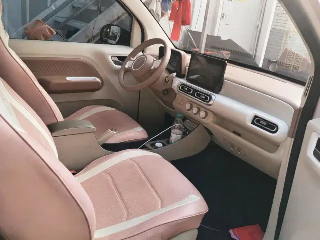 Wuling Hongguang Mini EV — Фото автомобиля 8