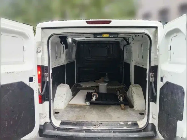 Changan Kuayue Kua Yue Xing Guang EV — Фото автомобиля 5
