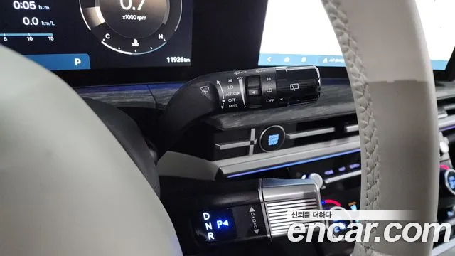Hyundai Santafe Santa Fe (MX5) Бензин 2.5T 2WD — Фото автомобиля 9