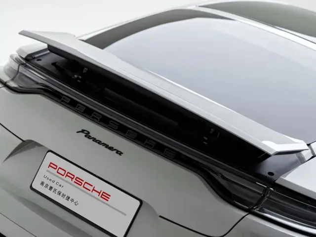 Porsche Panamera — Фото автомобиля 9