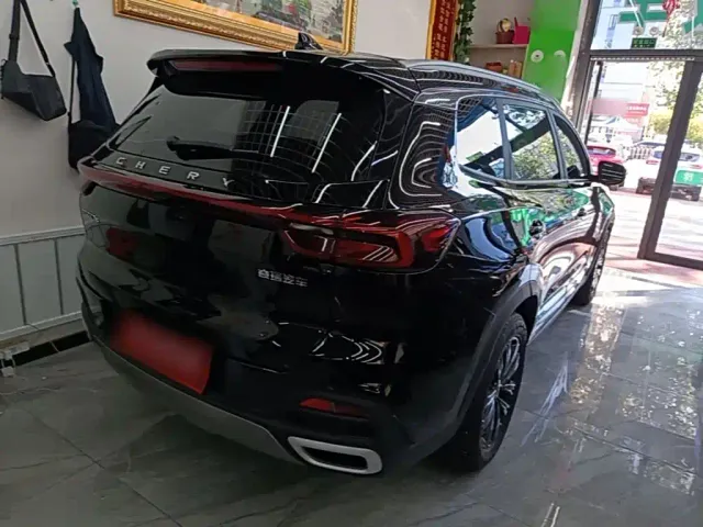 Chery Tiggo 8 — Фото автомобиля 6