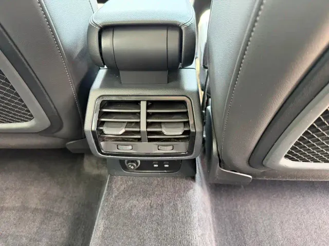 Audi Q3 — Фото автомобиля 18