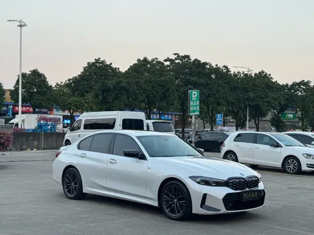 BMW 3 Series — Фото автомобиля 3