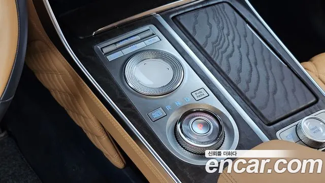 Genesis GV80 — Фото автомобиля 12