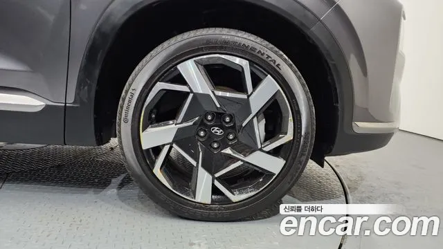 Hyundai Santafe — Фото автомобиля 5