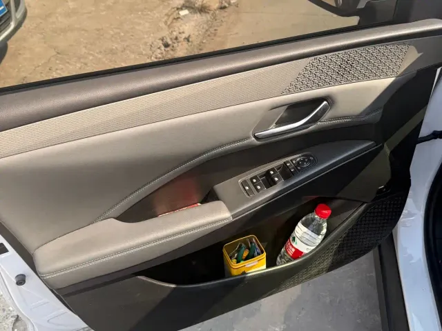 BYD Qin PLUS — Фото автомобиля 6