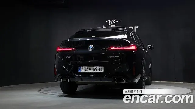 BMW X4 xDrive20i M Sport — Фото автомобиля 4