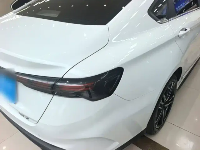 Geely Binrui — Фото автомобиля 6