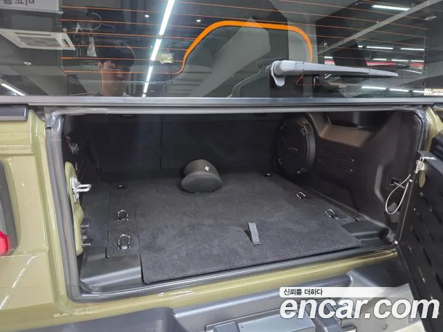 Jeep Wrangler JL — Фото автомобиля 6