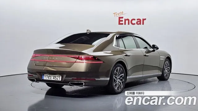 Genesis G90 Бензин 3.5 Turbo 2WD — Фото автомобиля 2