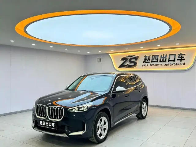 Фотография автомобиля — BMW X1
