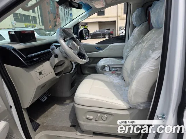 Hyundai Staria — Фото автомобиля 9