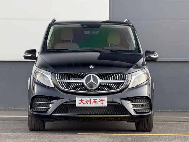 Mercedes-Benz V-Class — Фото автомобиля 2