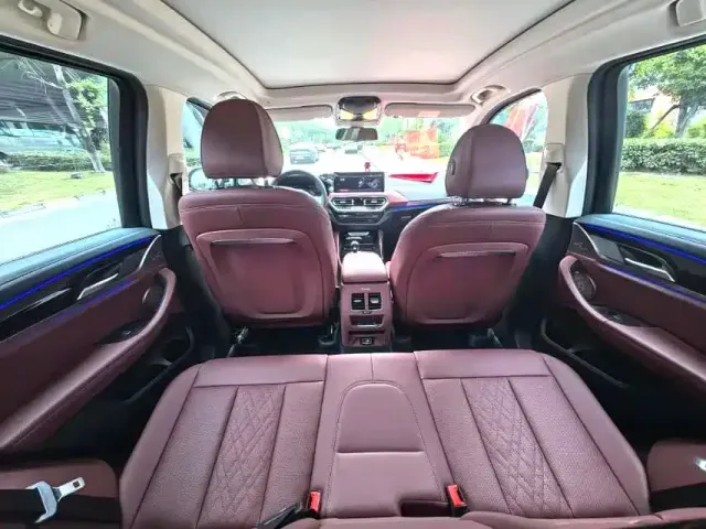 BMW X3 — Фото автомобиля 12