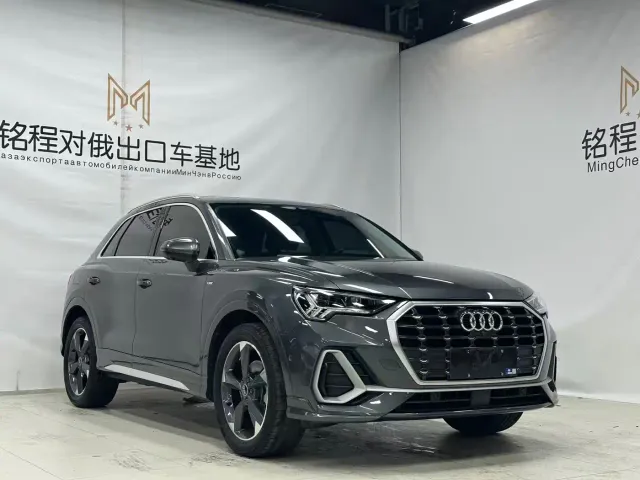 Audi Q3 — Фото автомобиля 3