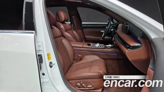Genesis G90 Бензин 3.5 турбо AWD — Фото автомобиля 26