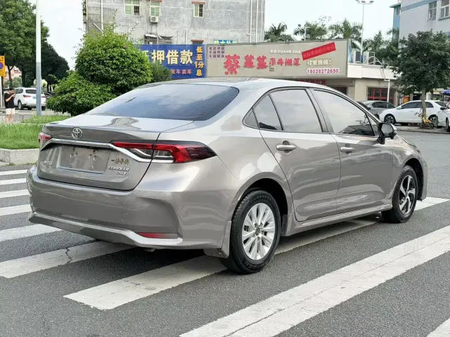 Toyota Corolla — Фото автомобиля 20