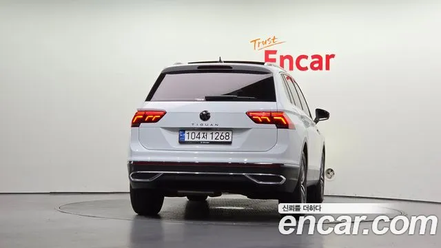 Volkswagen Tiguan Generation 2 — Фото автомобиля 4