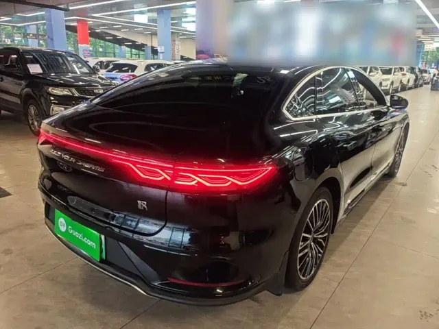 BYD Han — Фото автомобиля 6