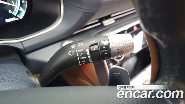 Genesis GV80 — Фото автомобиля 19