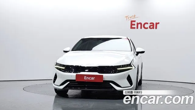 Kia K5 Signature — Фото автомобиля 3