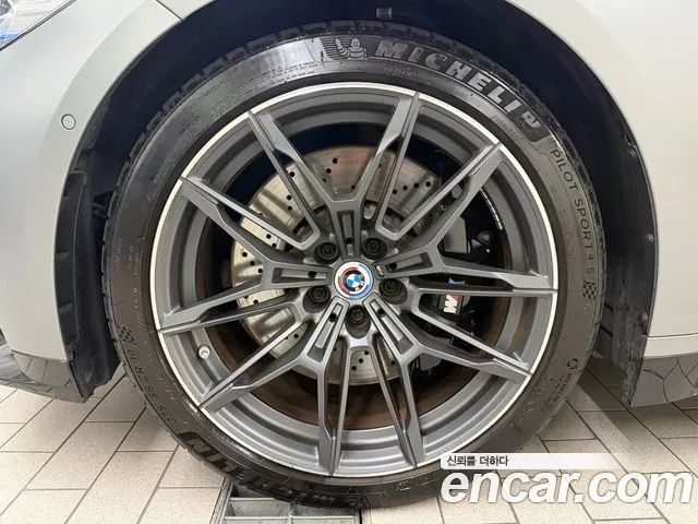 BMW M3 — Фото автомобиля 5
