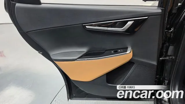 Kia EV6 — Фото автомобиля 14
