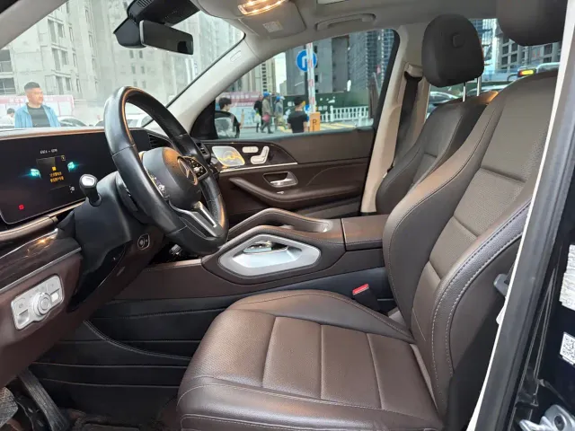 Mercedes-Benz GLE-Class — Фото автомобиля 21