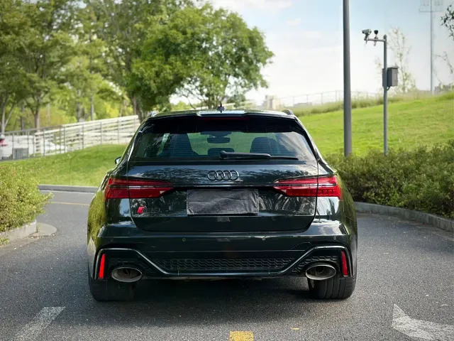 Audi RS 6 — Фото автомобиля 6