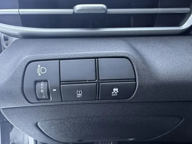 Hyundai Elantra — Фото автомобиля 22