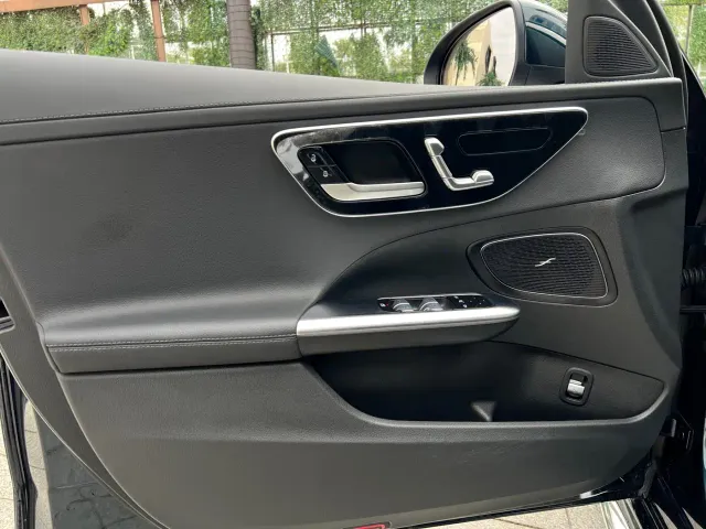Mercedes-Benz C-Class — Фото автомобиля 19