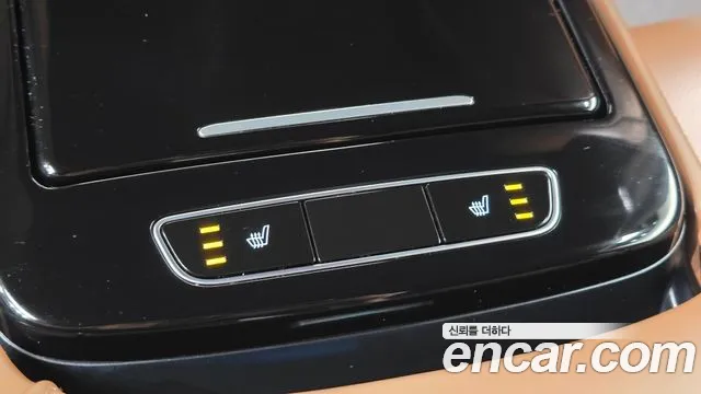 Genesis G80 Electrified G80 (RG3) — Фото автомобиля 29