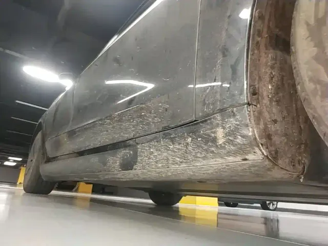 Tesla Model 3 — Фото автомобиля 20