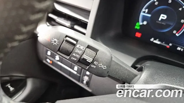 KG_Mobility_Ssangyong Rexton Новый Rexton Sport Khan Дизель 2.2 4WD — Фото автомобиля 18