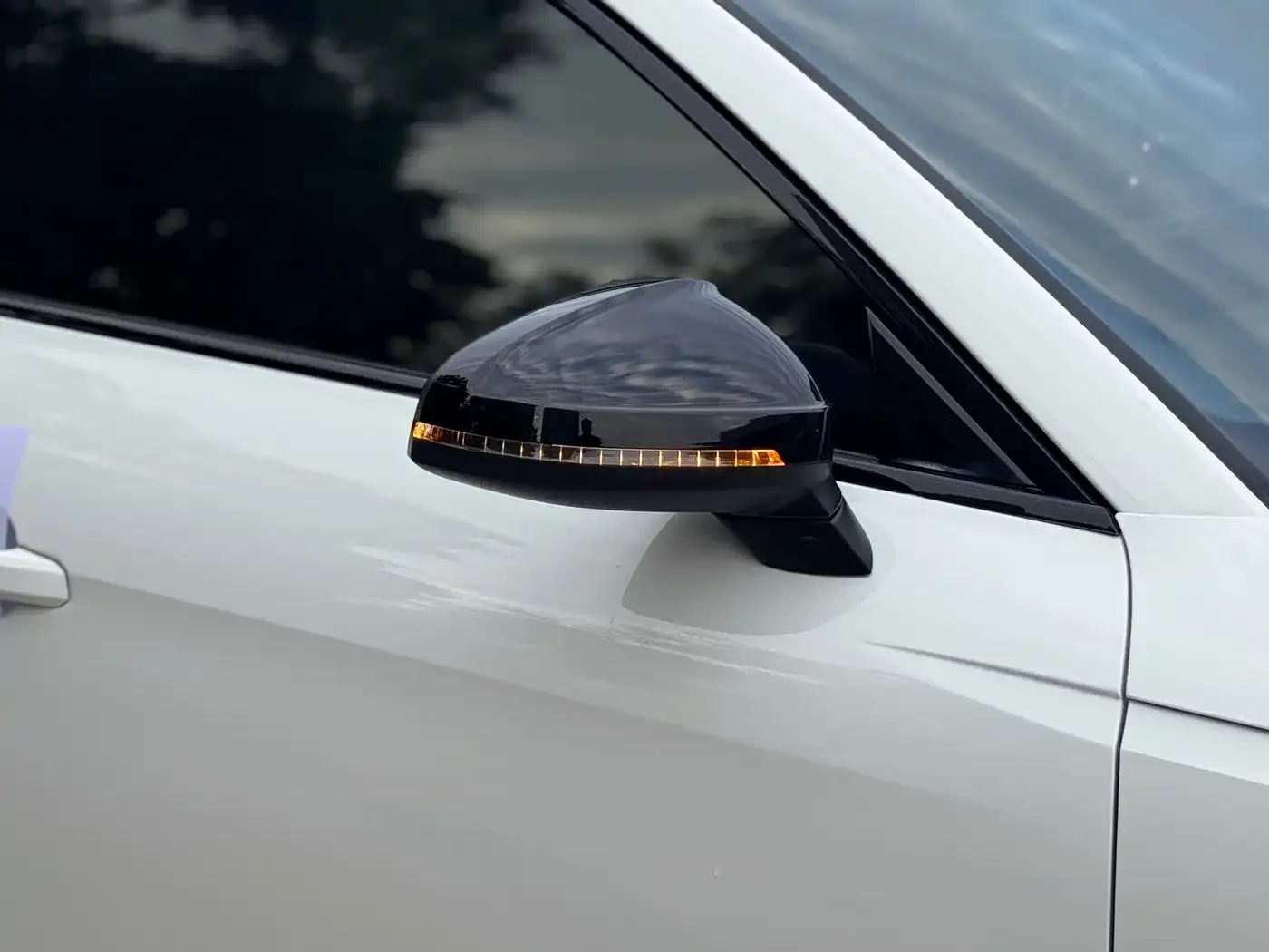 Audi Audi A4L 2024 40 TFSI Luxury Dynamic — Фото автомобиля 17