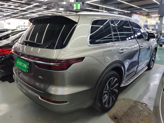 Li Auto ONE — Фото автомобиля 6