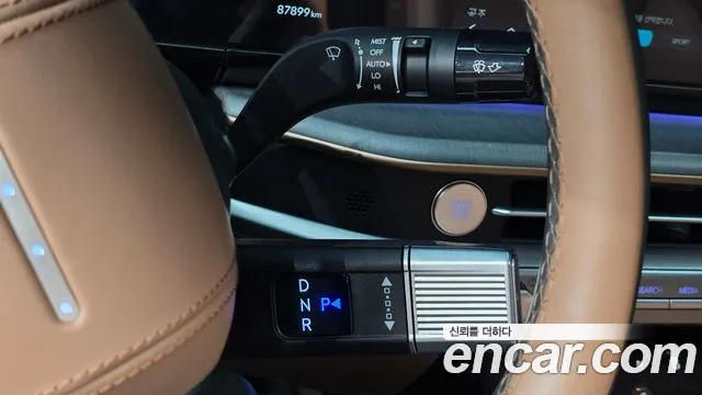 Hyundai Grandeur Grandeur (GN7) 2.5 Бензин 2WD — Фото автомобиля 9