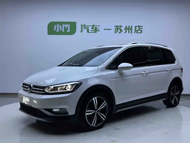 Фотография автомобиля — Volkswagen Touran