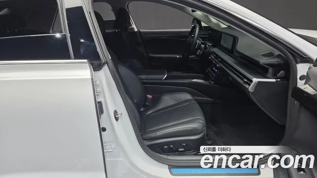 Hyundai Grandeur GN7 — Фото автомобиля 11
