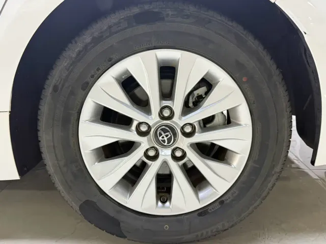 Toyota Corolla — Фото автомобиля 19