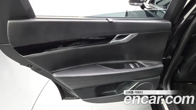 Genesis G80 Бензин 2.5 турбо AWD — Фото автомобиля 23