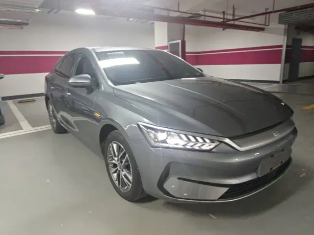 BYD Qin PLUS — Фото автомобиля 3