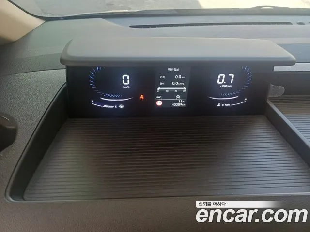 Hyundai Staria Staria Карго 5 мест — Фото автомобиля 9