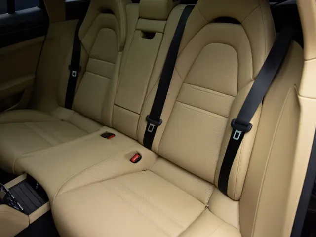 Porsche Panamera — Фото автомобиля 22