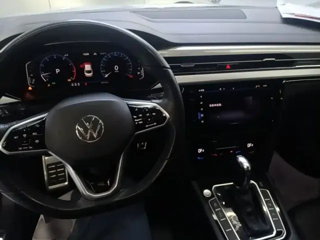 Volkswagen CC — Фото автомобиля 9