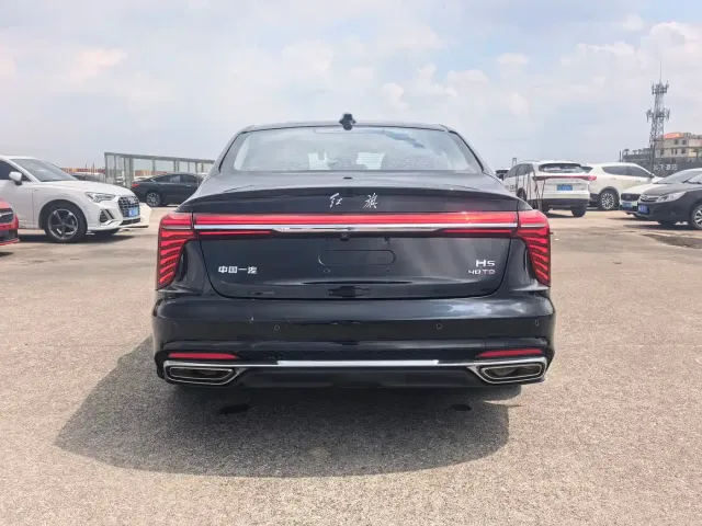 Hongqi H5 — Фото автомобиля 4