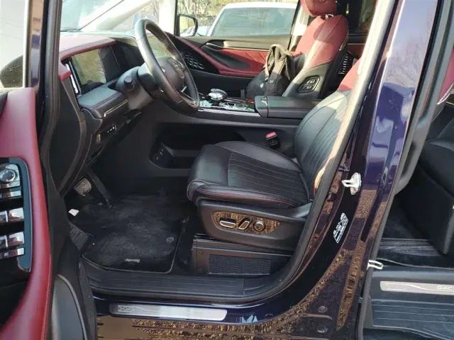 GAC Trumpchi E9 — Фото автомобиля 14