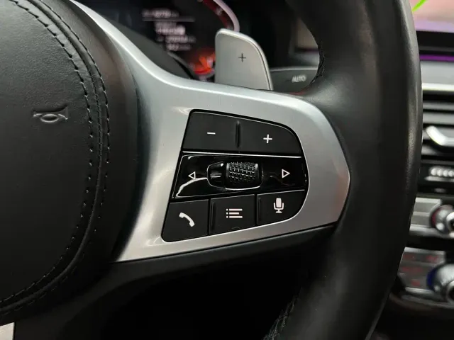 BMW 5 Series — Фото автомобиля 24