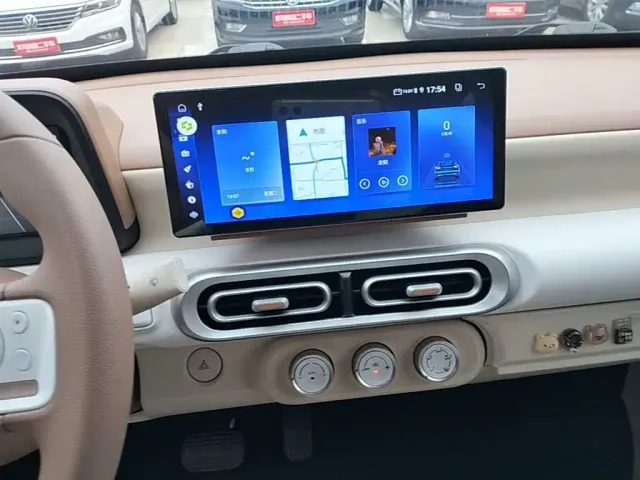 Wuling Hongguang Mini EV — Фото автомобиля 12