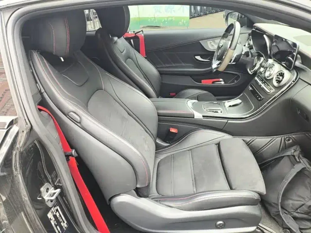 Mercedes-Benz C-Class — Фото автомобиля 24